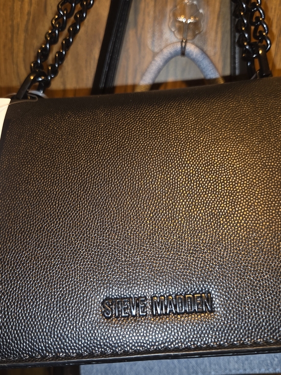 Steve Madden Handbags - Steve Madden Black Chain-Handle Crossbody Bag